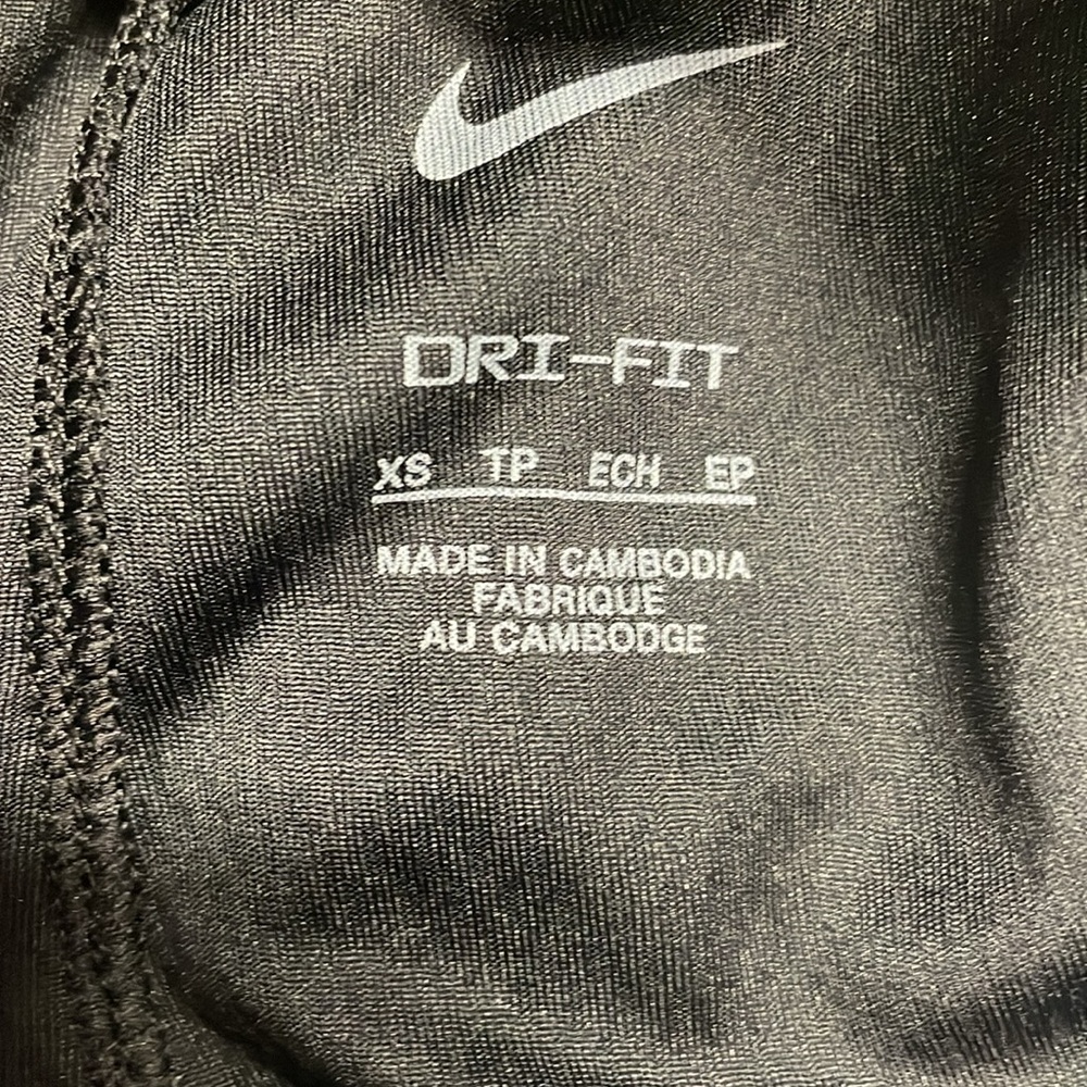 Nike Girls Crossover Dri-Fit Basketball Standard Fit Shorts, 2 pairs - Picture 5 of 12